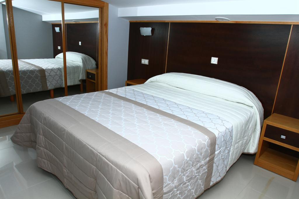 Apartamentos Coral Do Mar III Montalvo Room photo